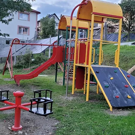 U Jawora -agroturystyka *